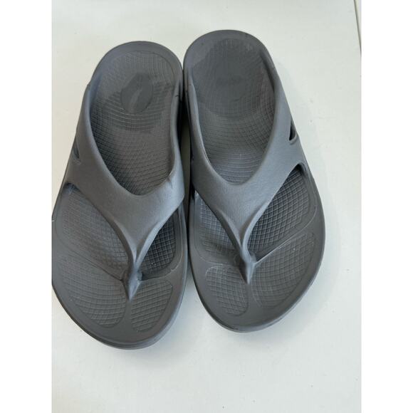 OOFOS Original Unisex Mens 9 Womens 11 Gray  Flip-Flops Thongs Sandal EUC main image 5